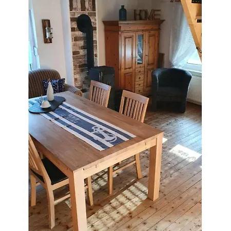 Holiday home Haus Luettje Huus An't Diek