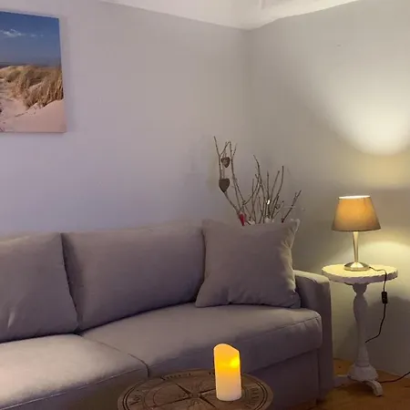 Haus Luettje Huus An't Diek * Krummhoern
