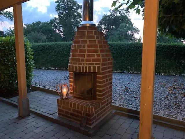Haus Luettje Huus An't Diek *