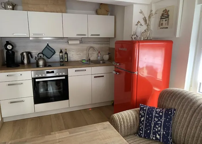 Haus Luettje Huus An't Diek Nyaraló *