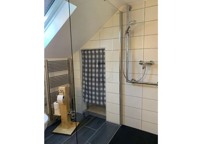 Nyaraló Haus Luettje Huus An't Diek Krummhörn